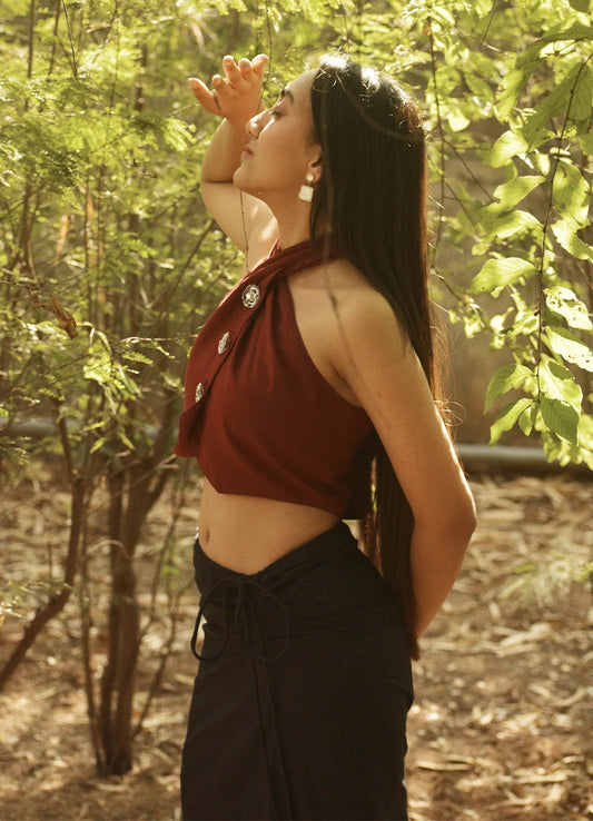 Plum knot top